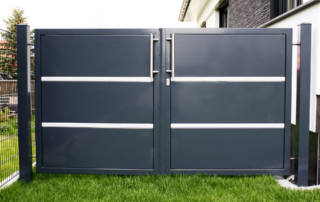 Industriehdrehflügeltor mit Blechfüllung